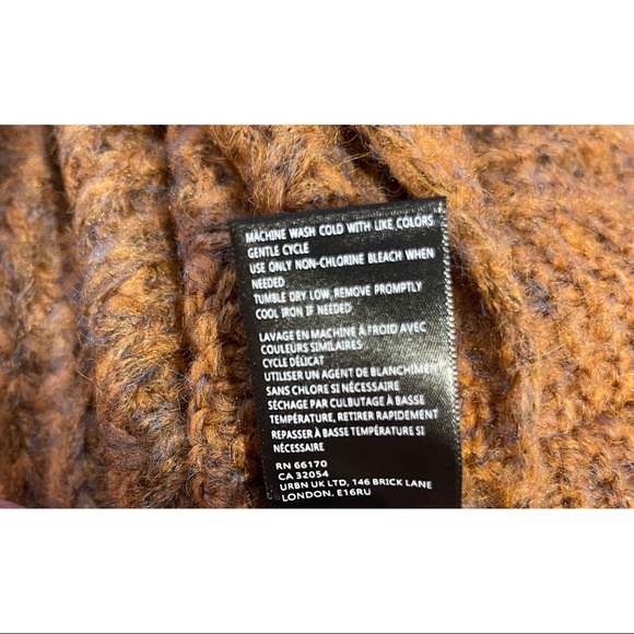 Anthropologie Marled Fringe Poncho - One Size Fits All - NWT - Picture 8 of 9